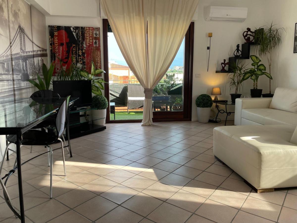 4Luciroom Olbia Exteriér fotografie